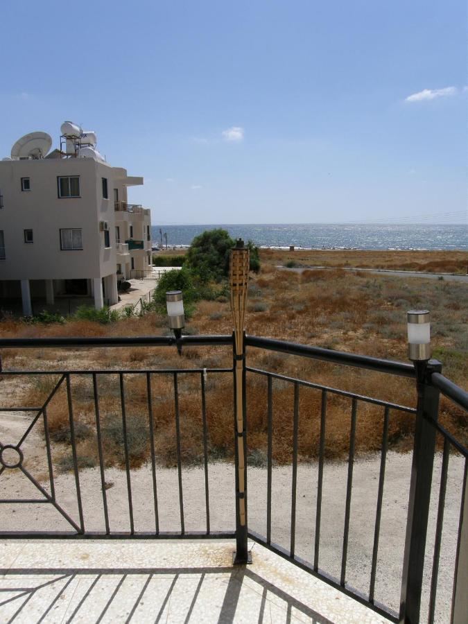 Athena And The Owl Beachside Apt Paphos Eksteriør bilde